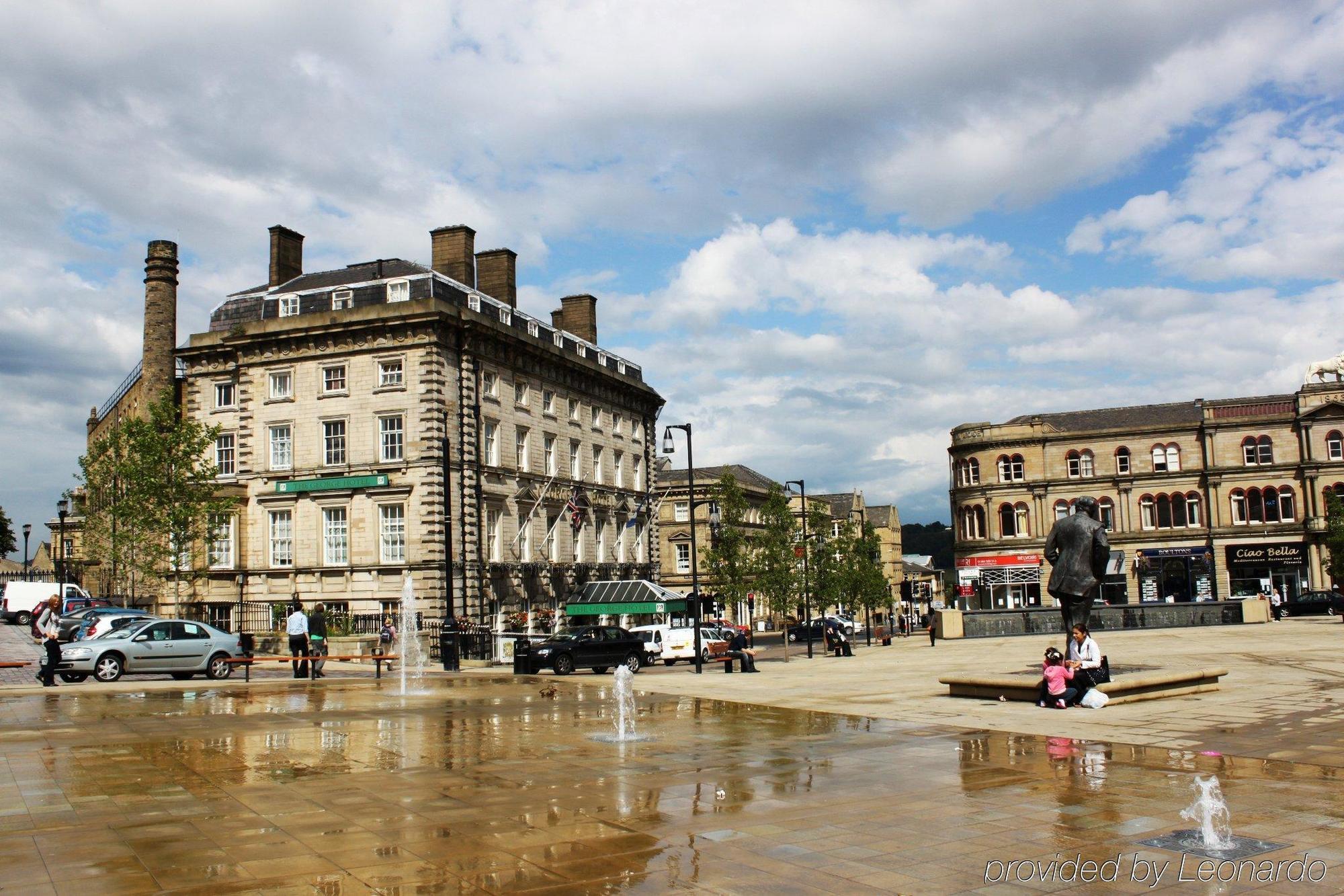 Huddersfield Hotel Exterior photo